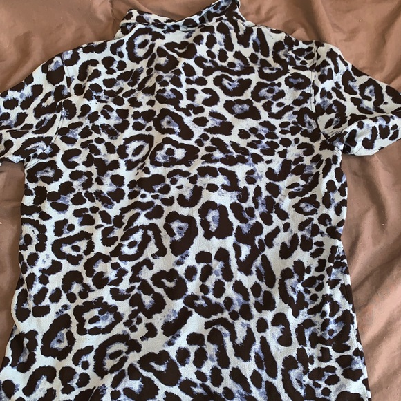 MENS SHEIN GOING OUT SHIRT ( LIKE NEW) - Picture 5 of 6